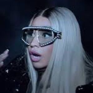 Chic Pearl Studded Gucci Sunglasses